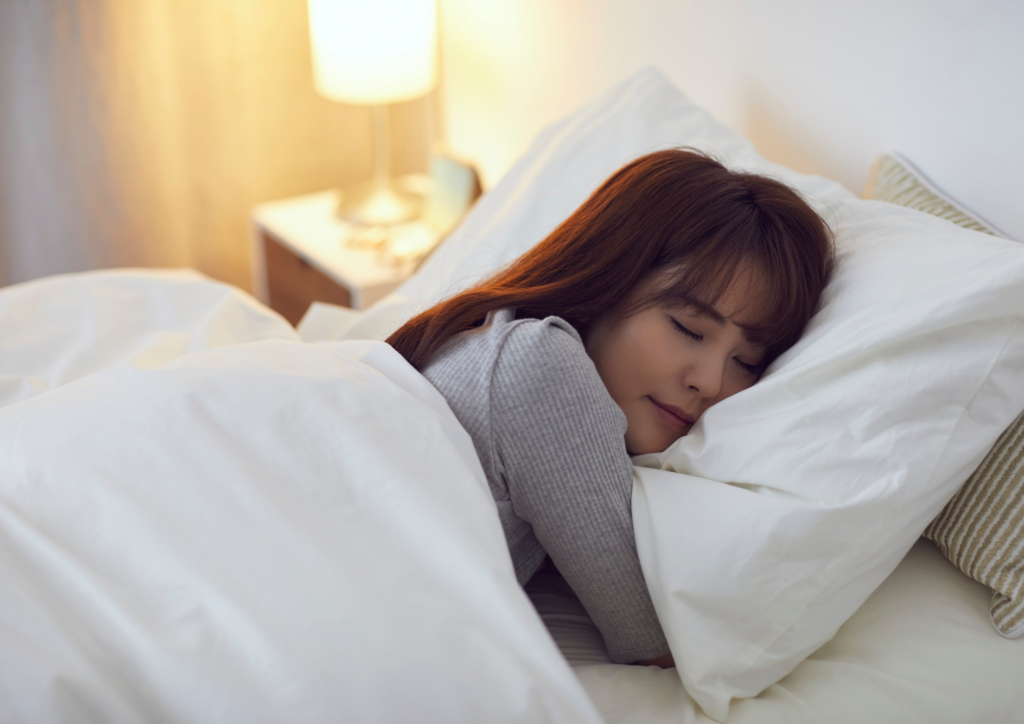 そのむくみ、実は「睡眠不足」が原因かも？ 睡眠とむくみの意外な関係